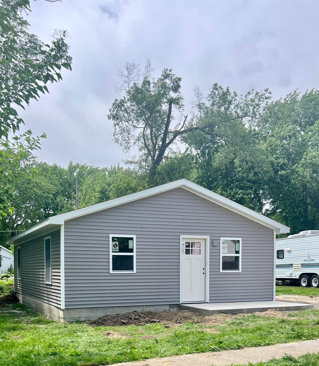 X0005 – 24′ x 34′ “Tiny Home” in Charleston