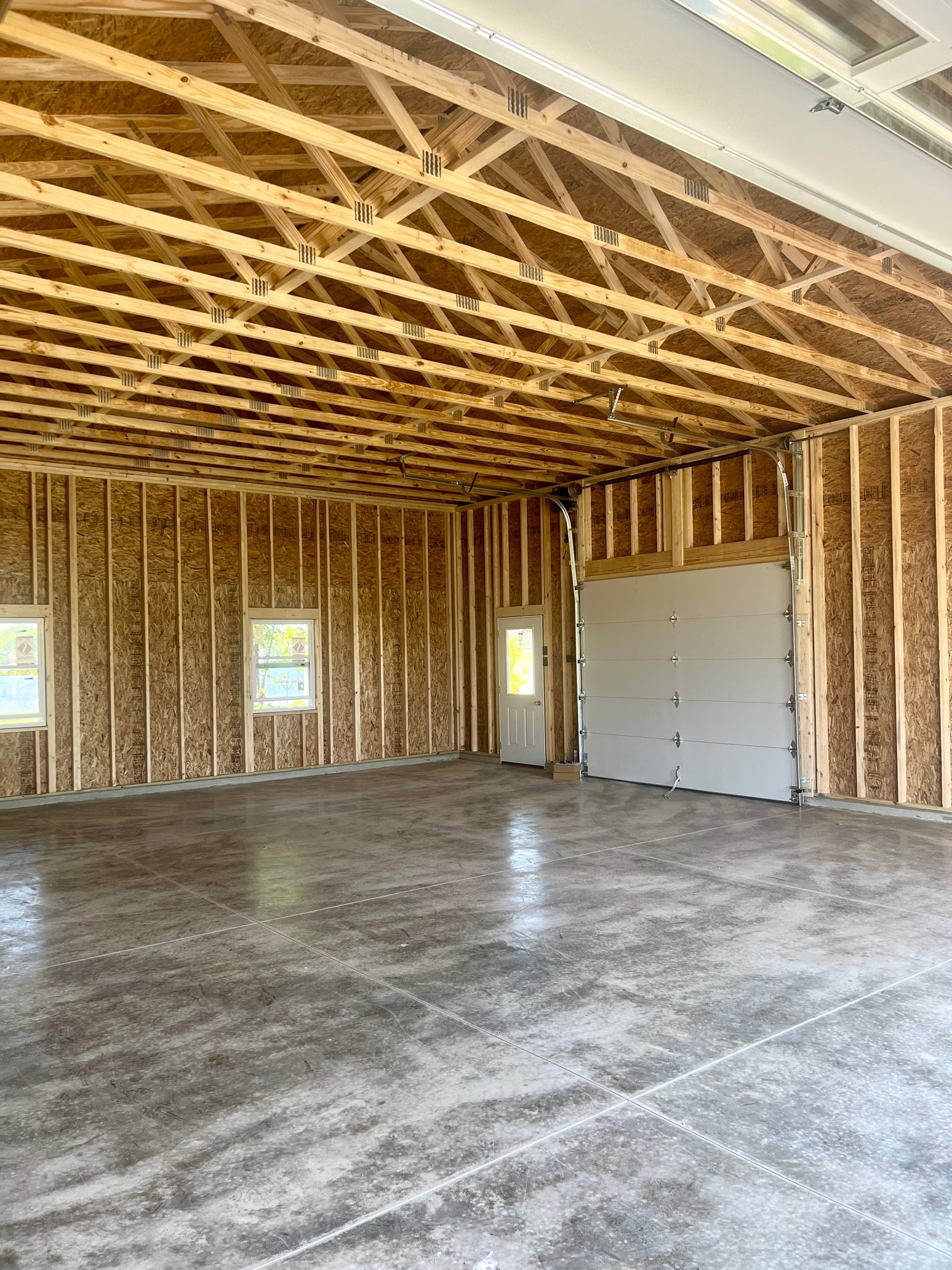 X0045 – 30′ x 40′ Garage in Neoga