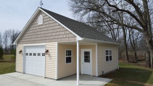 Coach House Garage in Teutopolis, Illinois