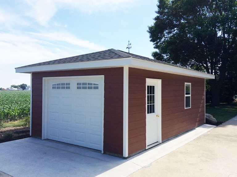 P0113 Garage in Arthur Coach House Inc