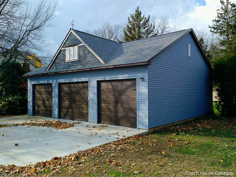 three-car-garage 