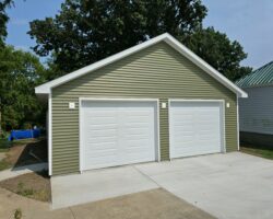 X0094 - 28' x 32' Garage in Sullivan