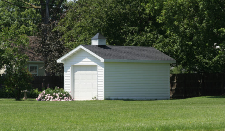 detached-pre-engineered-garage